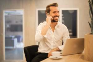 contingency vs retained sales recruiter